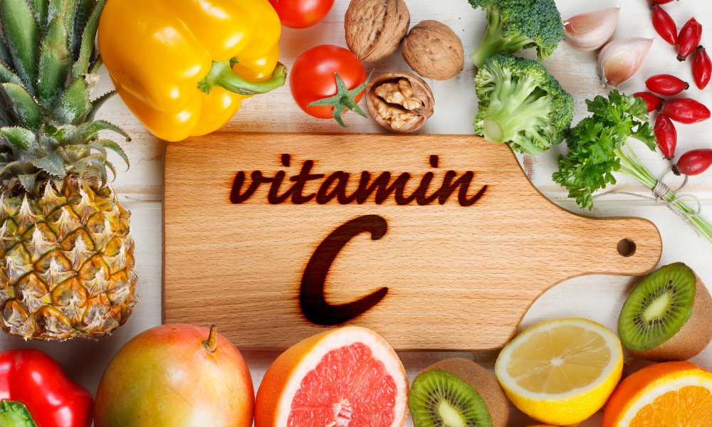 Brighten and refresh your skin with ascorbic acid.